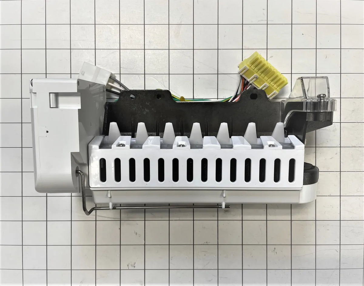 LG Refrigerator Ice Maker Assembly AEQ73130002