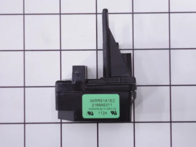 Frigidaire Freezer Relay and Overload Assembly 5304491583