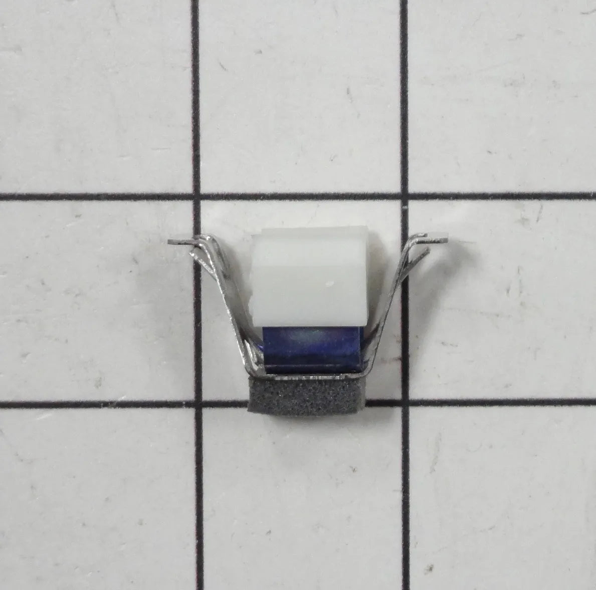 Whirlpool Dryer Door Catch WPW10610880