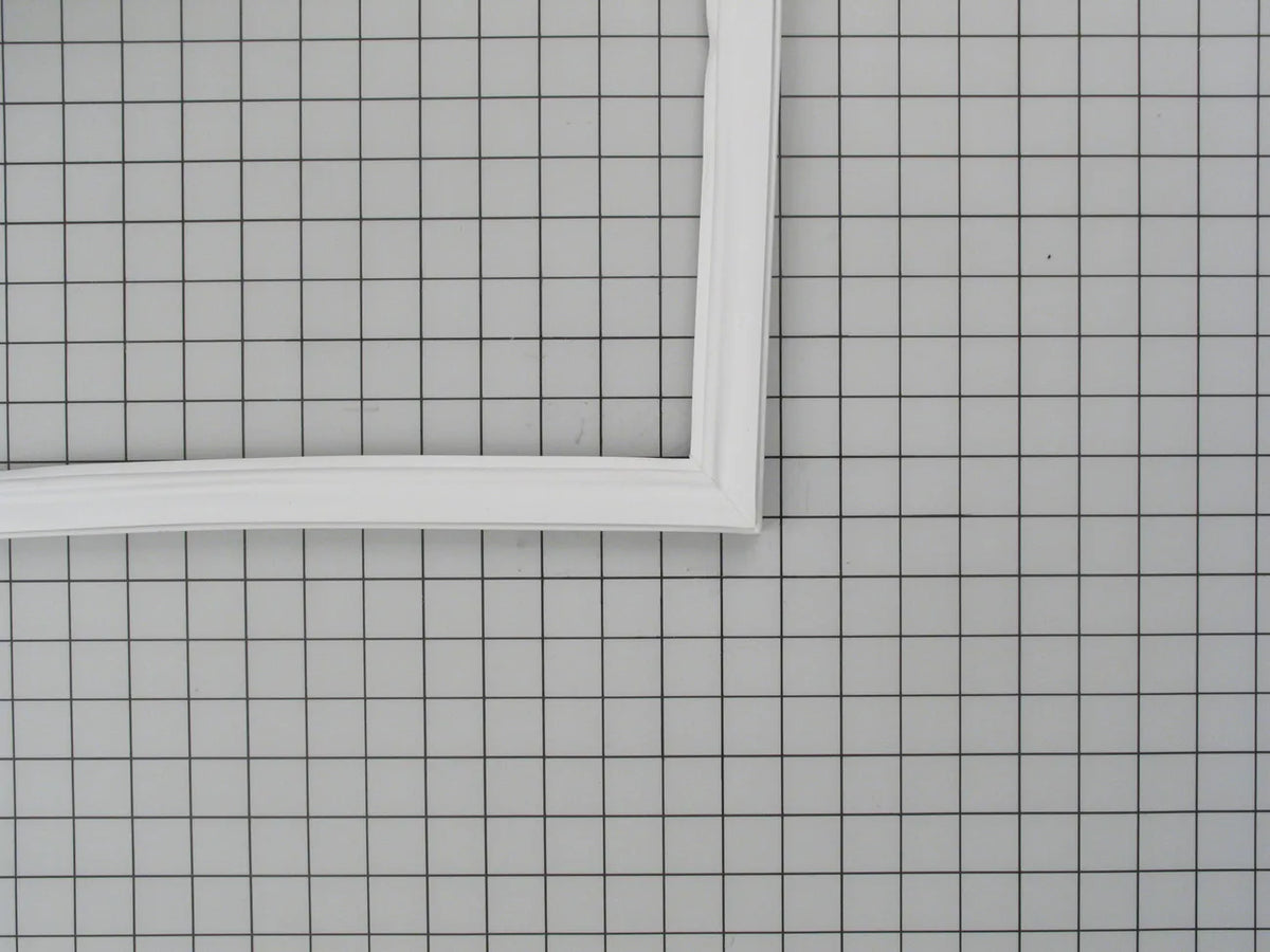 GE Refrigerator Fresh Food Door Gasket White WR24X10077