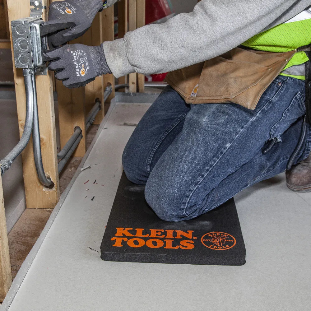 Klein Tools Tradesman Pro Standard Kneeling Pad 60135