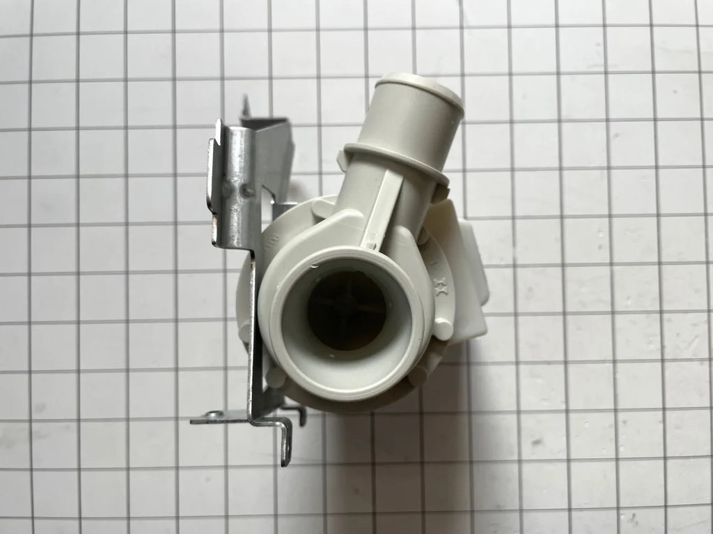 Speed Queen Washer Pump and Bracket Assembly 203885P
