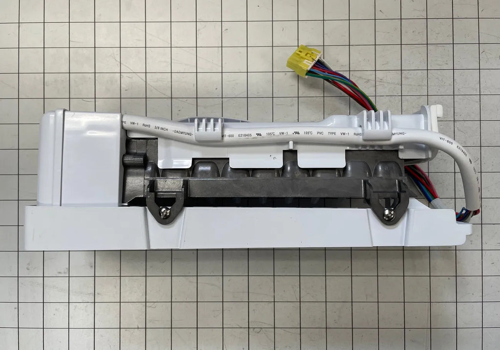 Samsung Refrigerator Ice Maker Assembly DA97-07365G