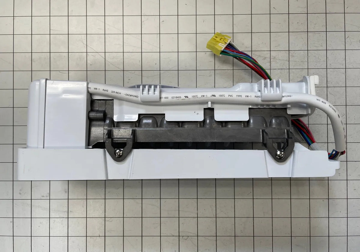 Samsung Refrigerator Ice Maker Assembly DA97-07365G